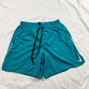 Nike men’s lined running shorts size small